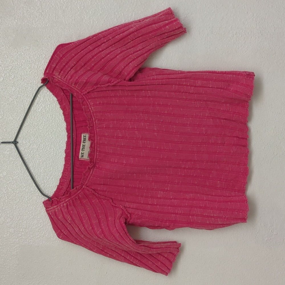 We The Free Fuchsia Ribbed Knit Cropped Top